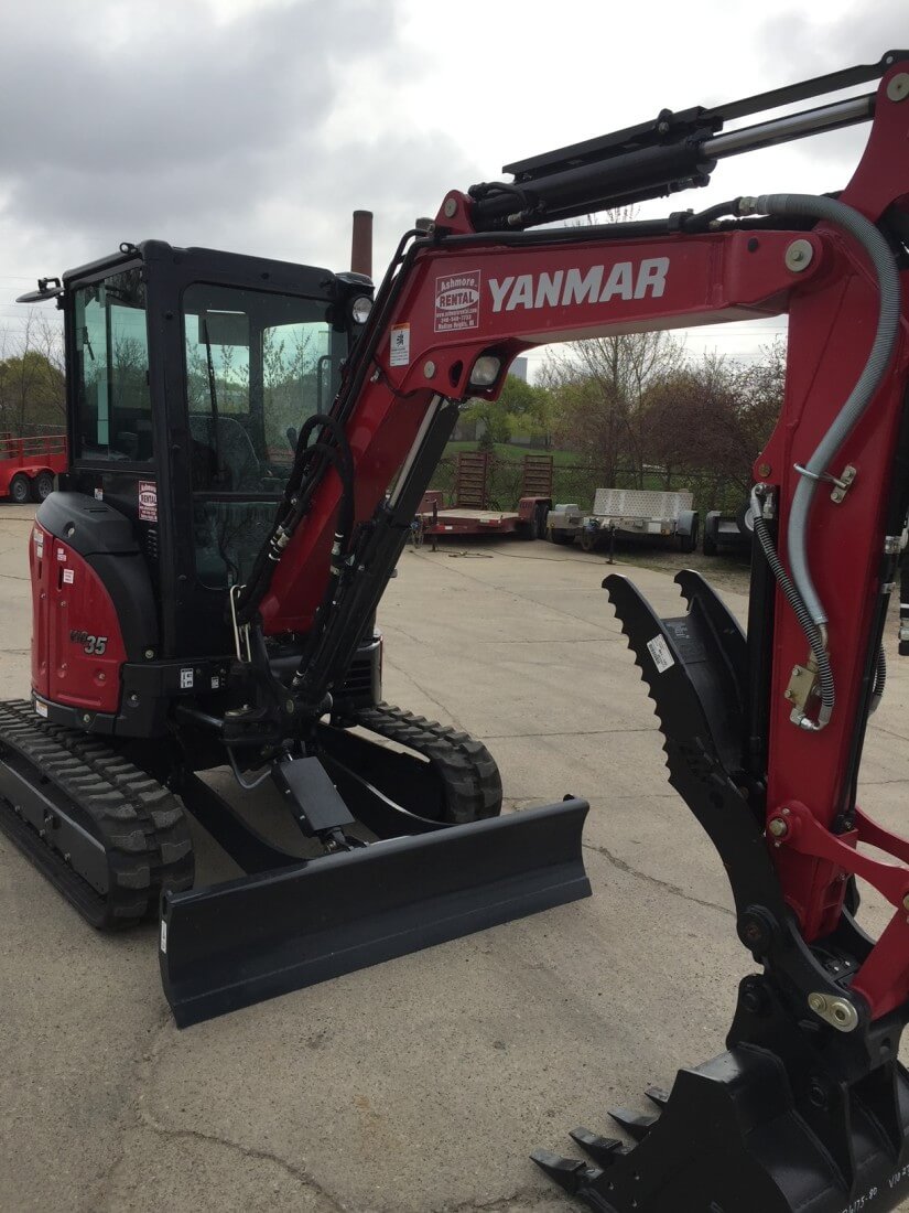 Yamaha Backhoe for rent from Jim Ashmore Truck Rental
